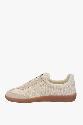 Back 70: Iuta Sneaker