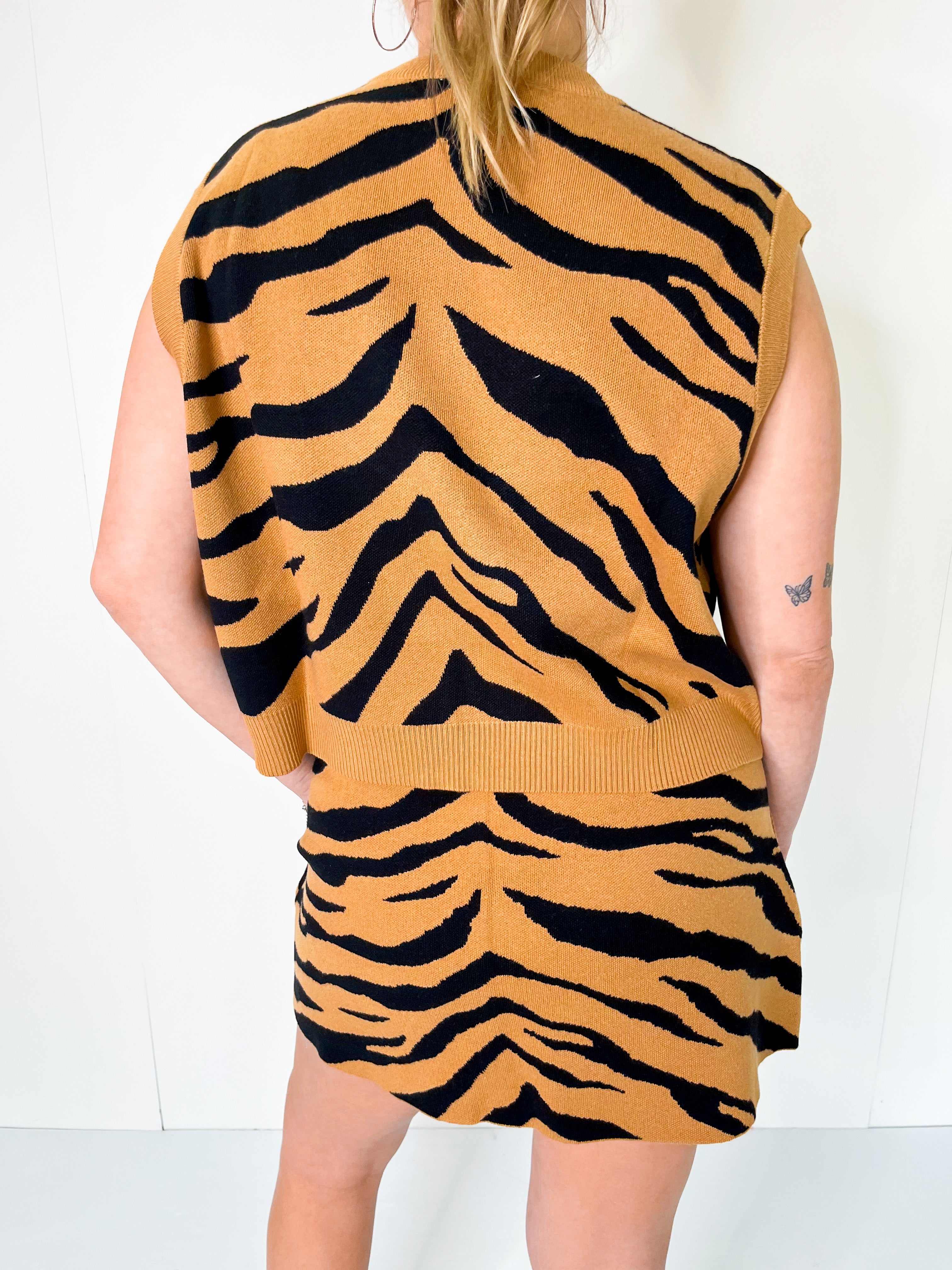 Queen of Sparkles: Tiger Stripe Tiger Face Sweater Tank, TIGER
