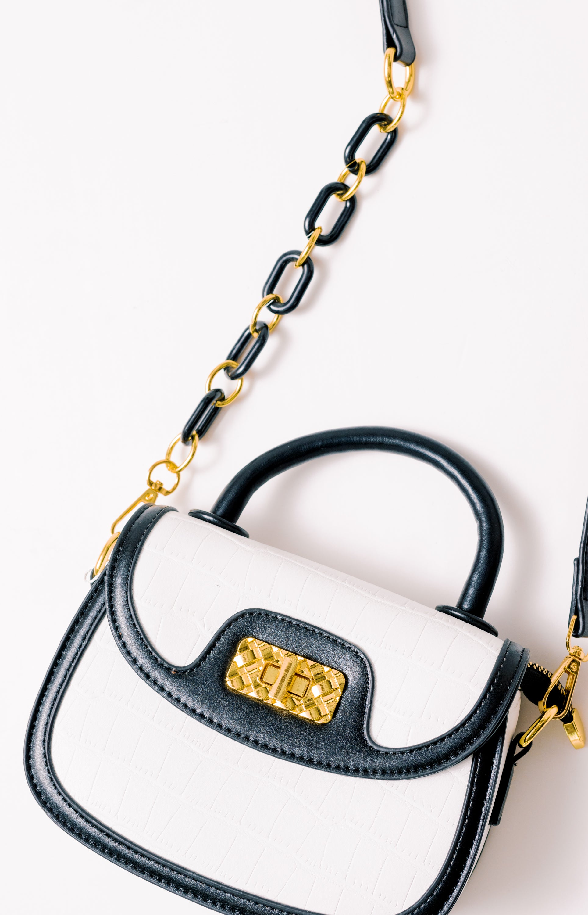 Everyday Stroll Clutch, WHITE/BLACK