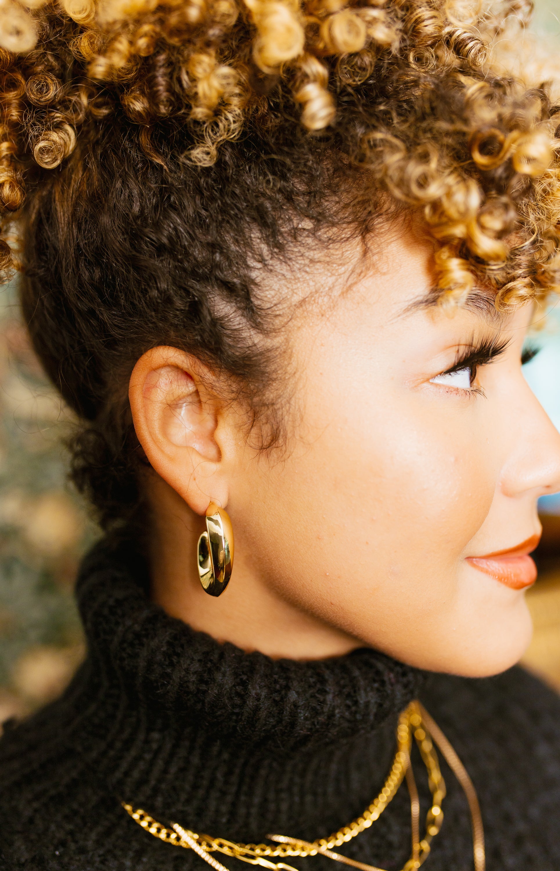 Treasure Jewels: Katalina Water Proof Hoop, GOLD
