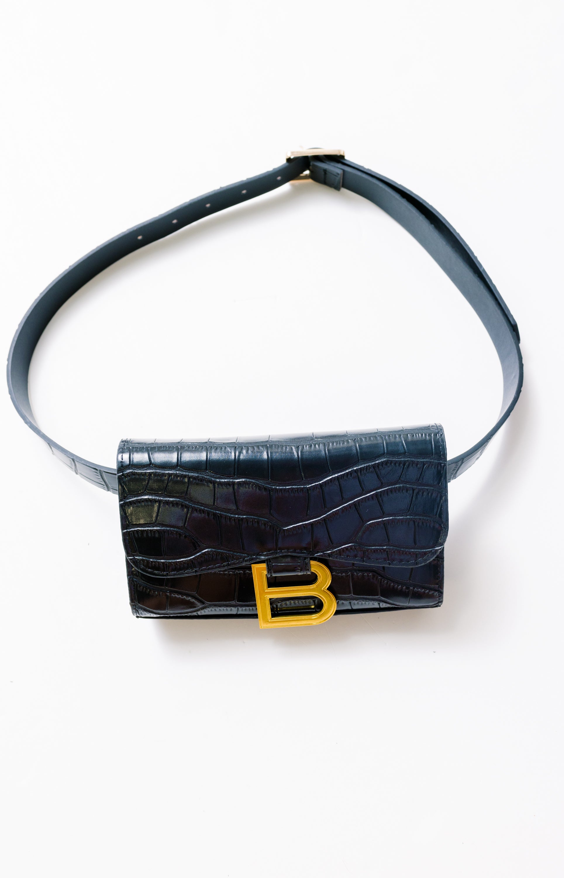 B Buckle Bag, BLACK