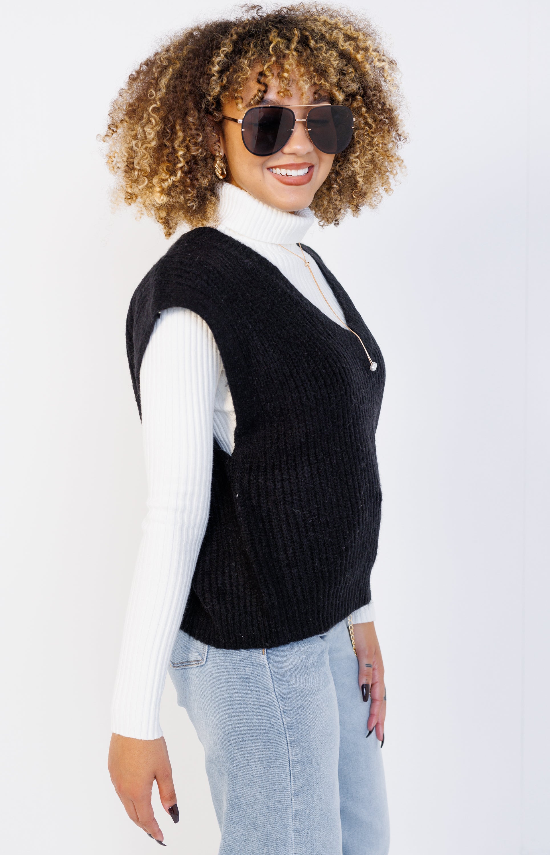 Sassy Comfort Sweater Vest, BLACK