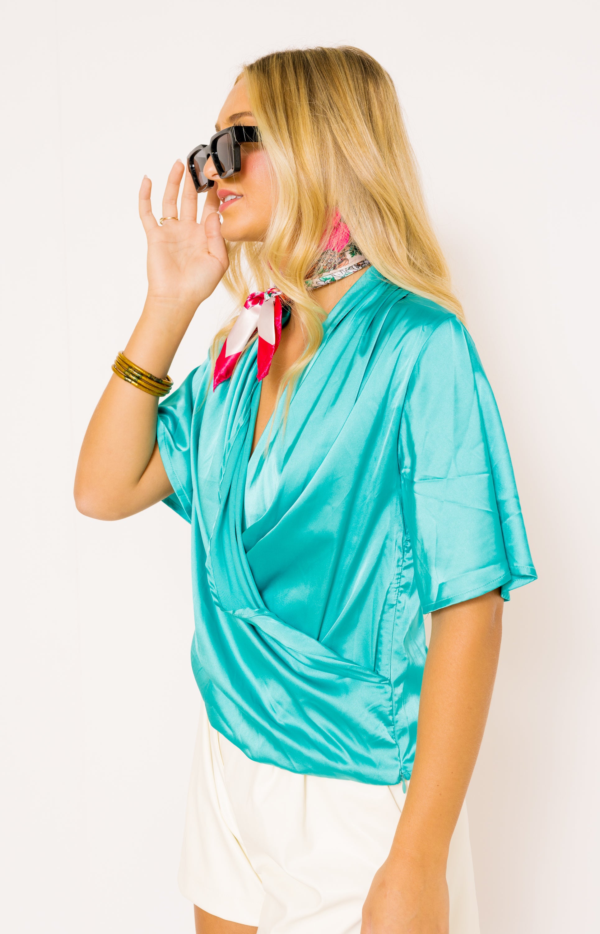 Living the Dream Top, EMERALD