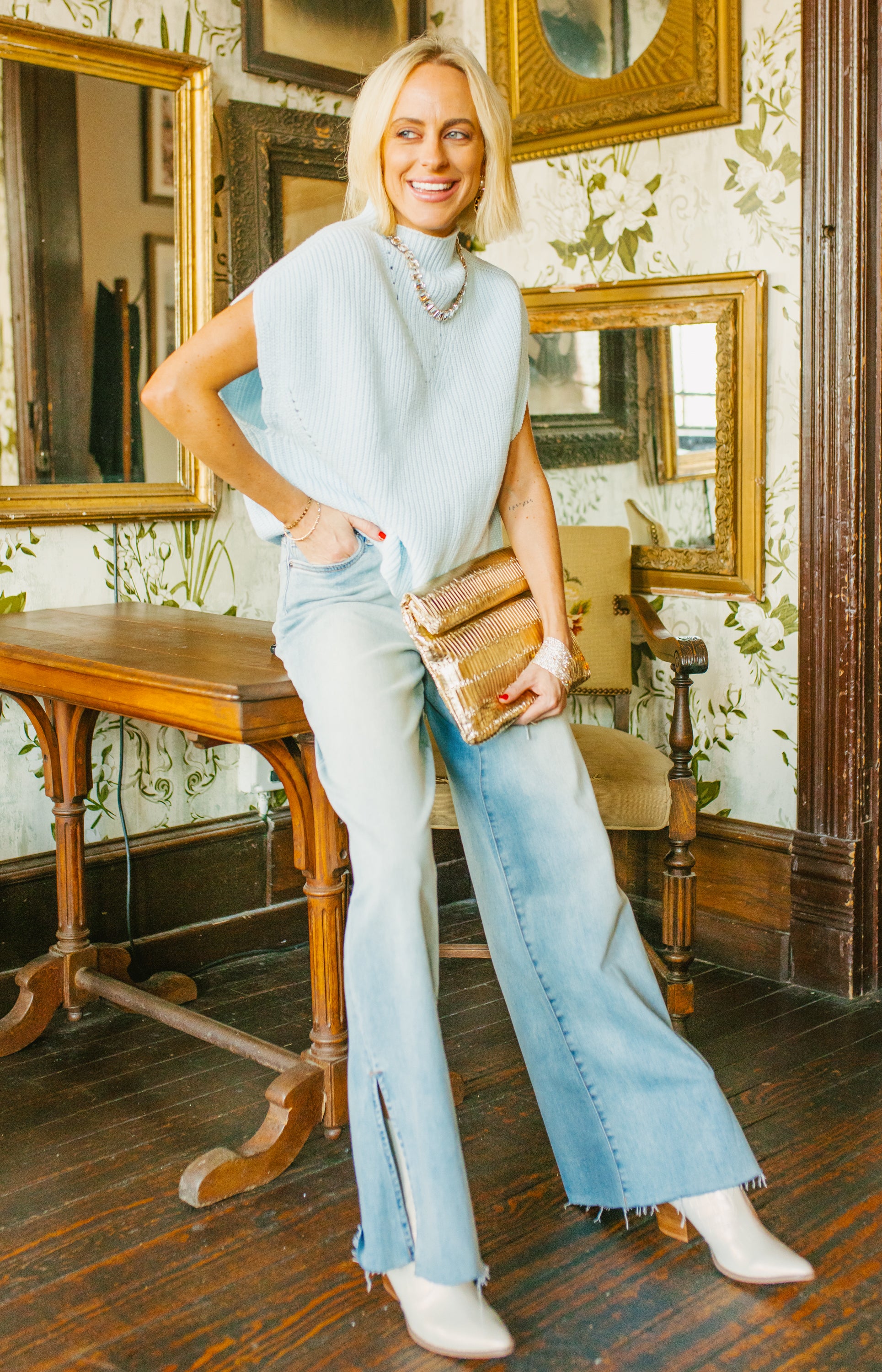 THML: Dreamy Feeling Sweater, LIGHT BLUE