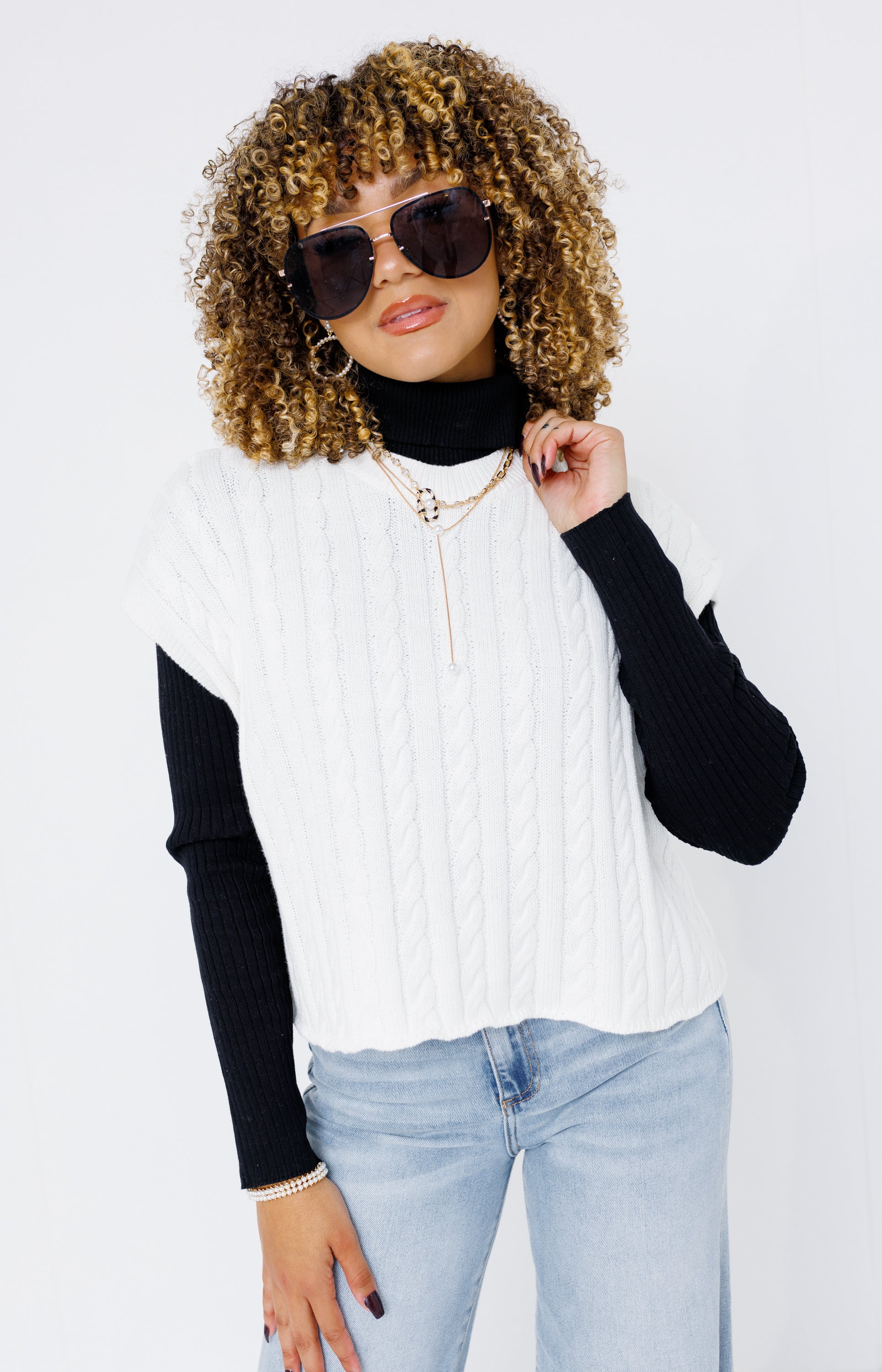 Whimsy Sweater Vest, WHITE
