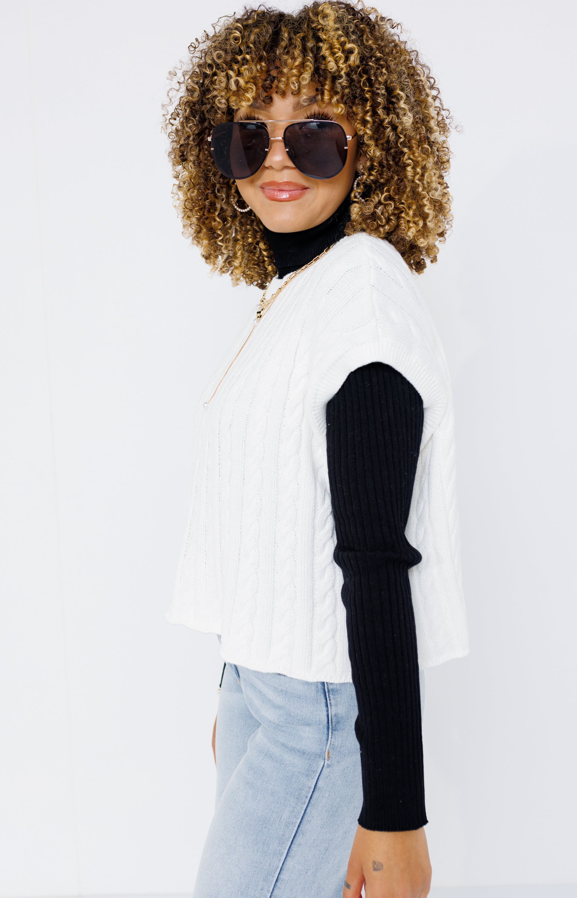 Whimsy Sweater Vest, WHITE