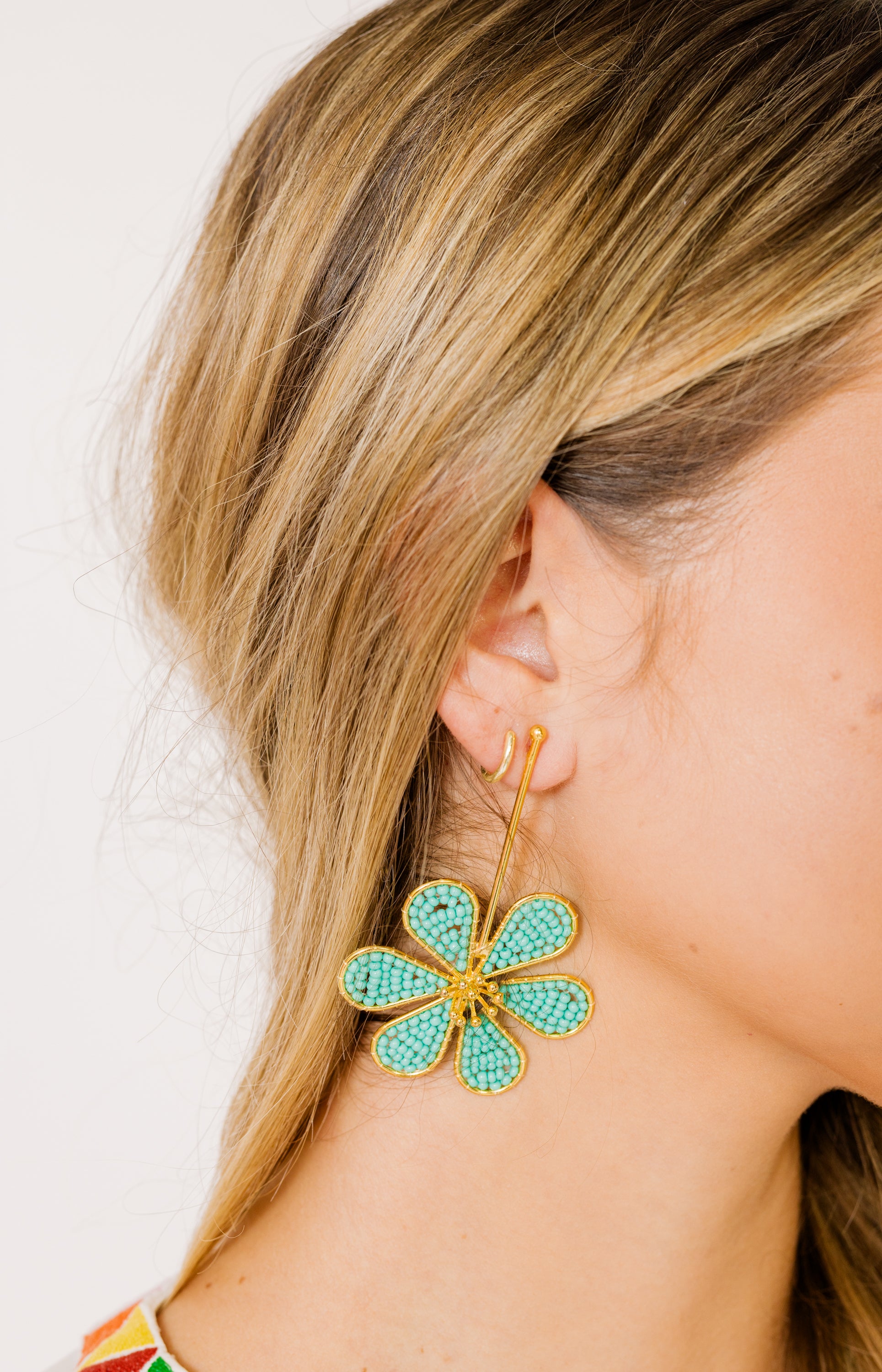 Treasure Jewels: Drop Daisy Earrings, TURQUOISE
