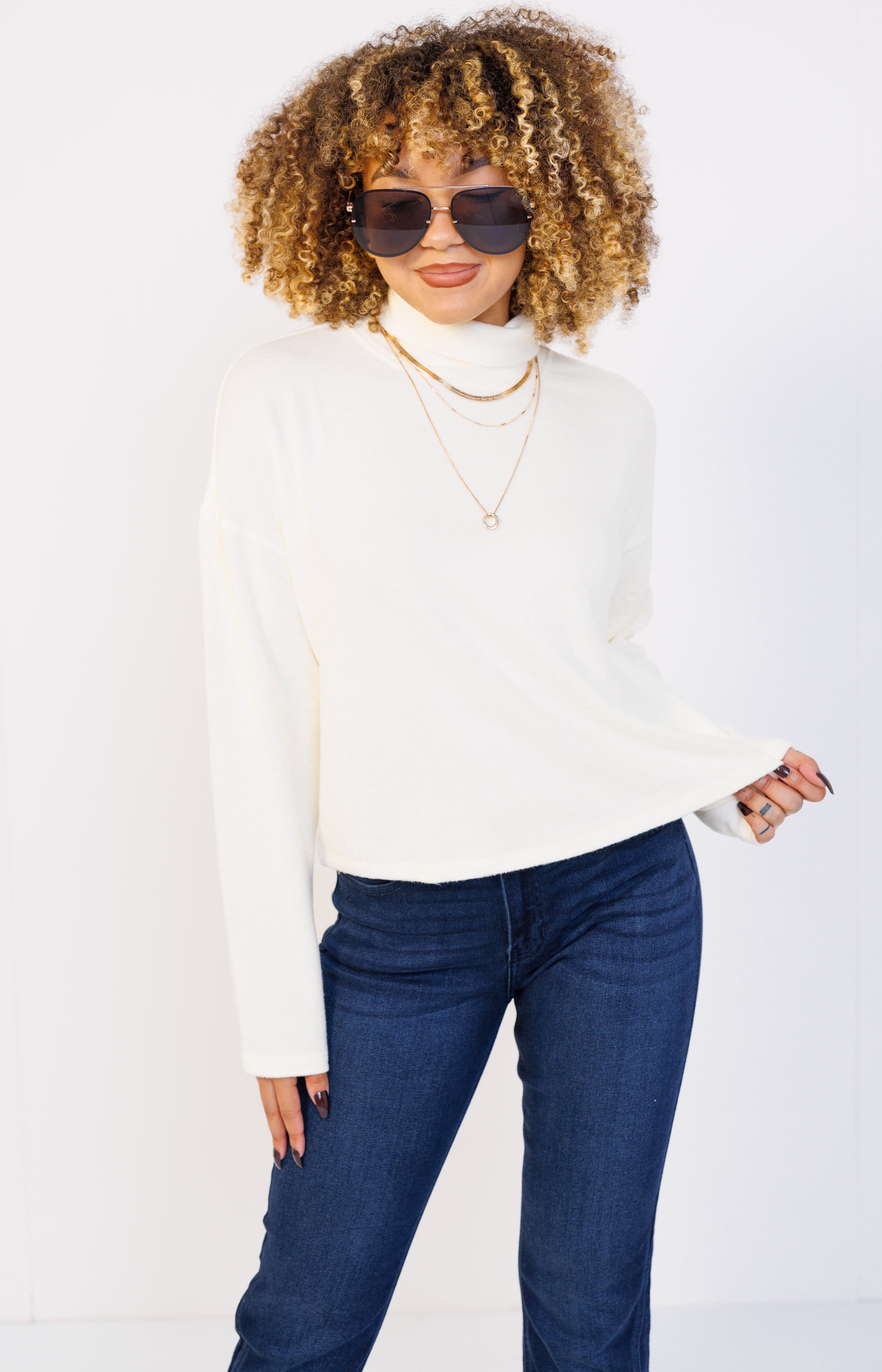 Cuddle Chic Longsleeve Top, CREAM