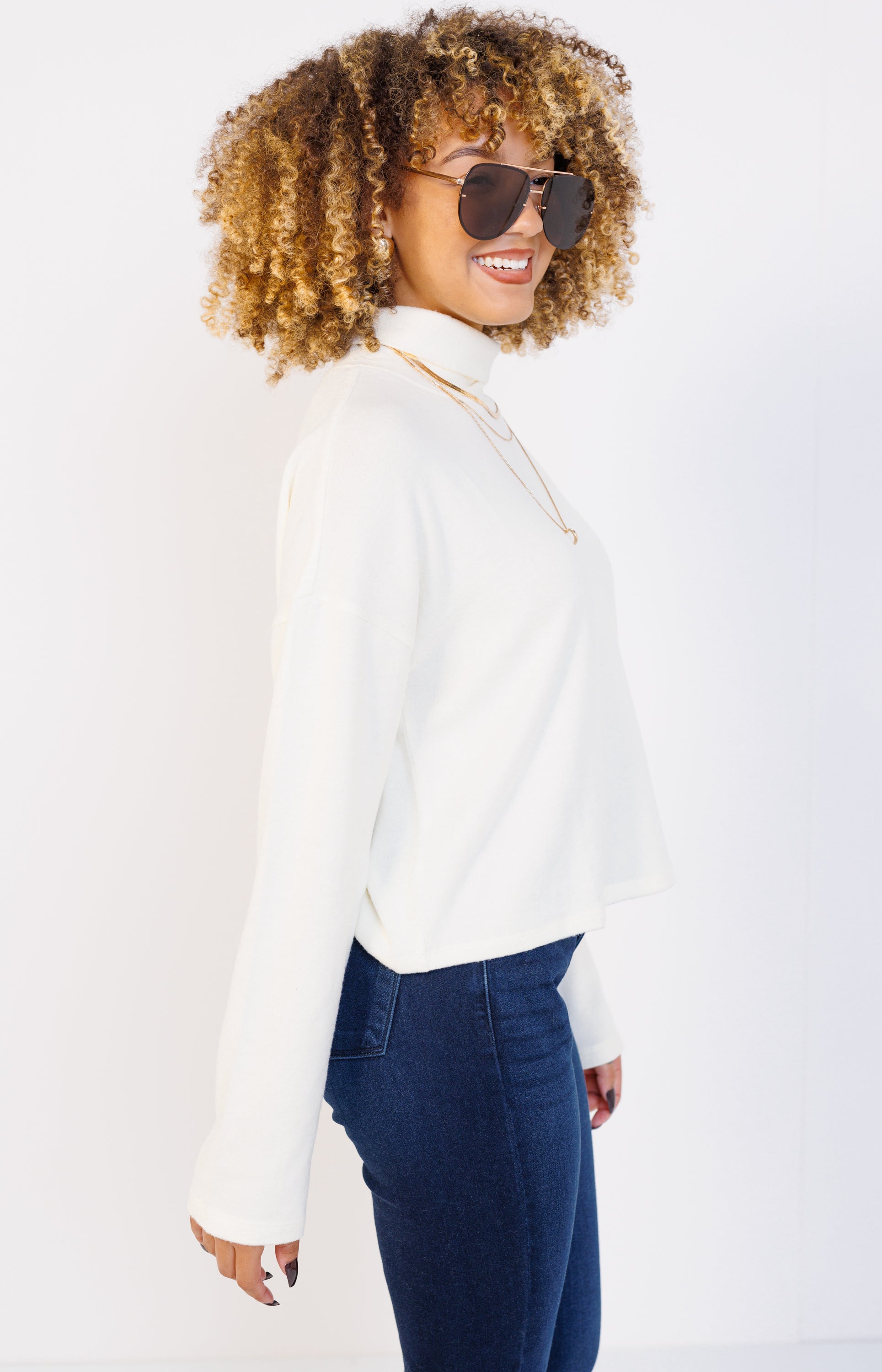 Cuddle Chic Longsleeve Top, CREAM