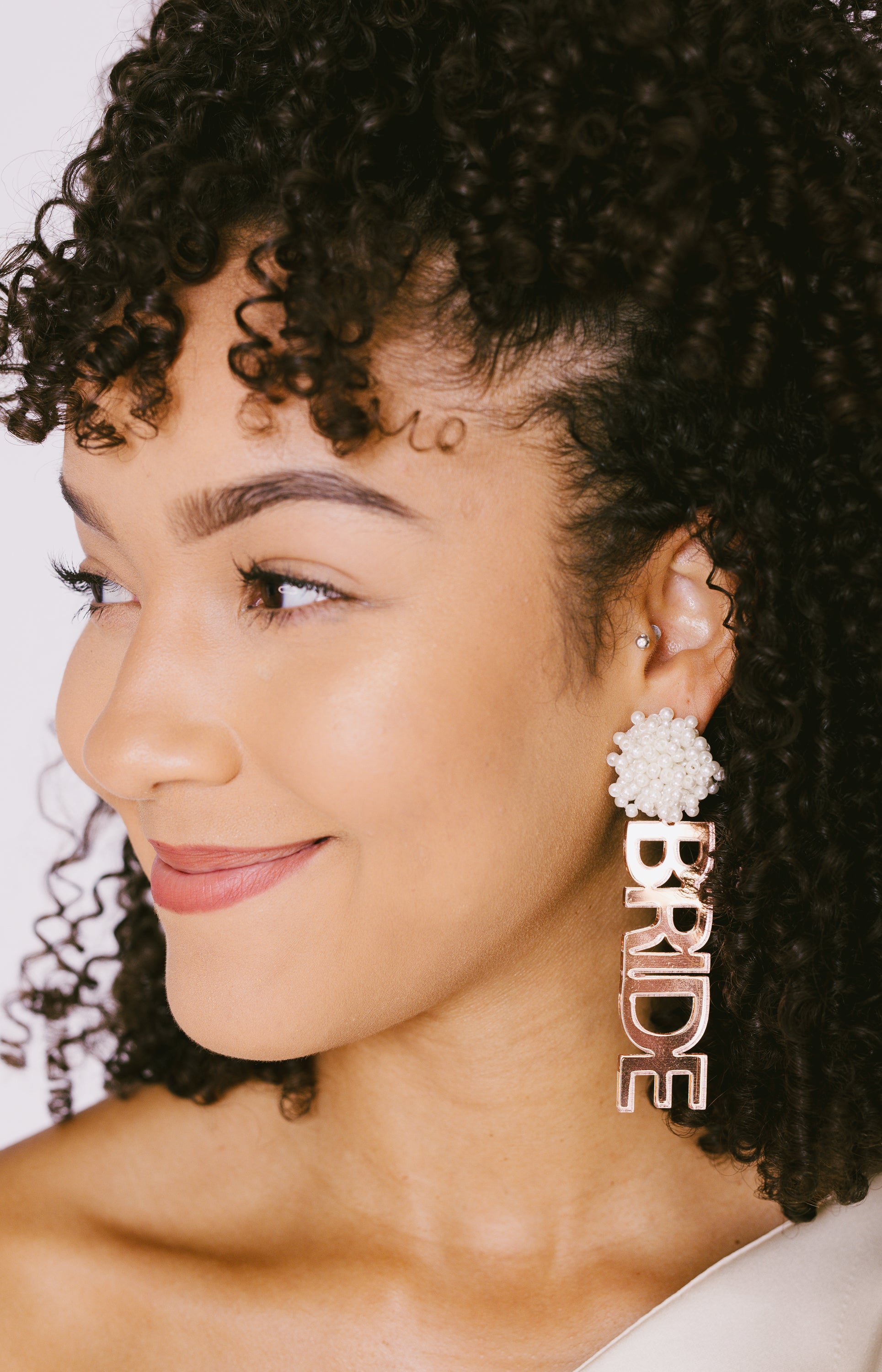 Taylor Shay: Pearl Bride Earrings