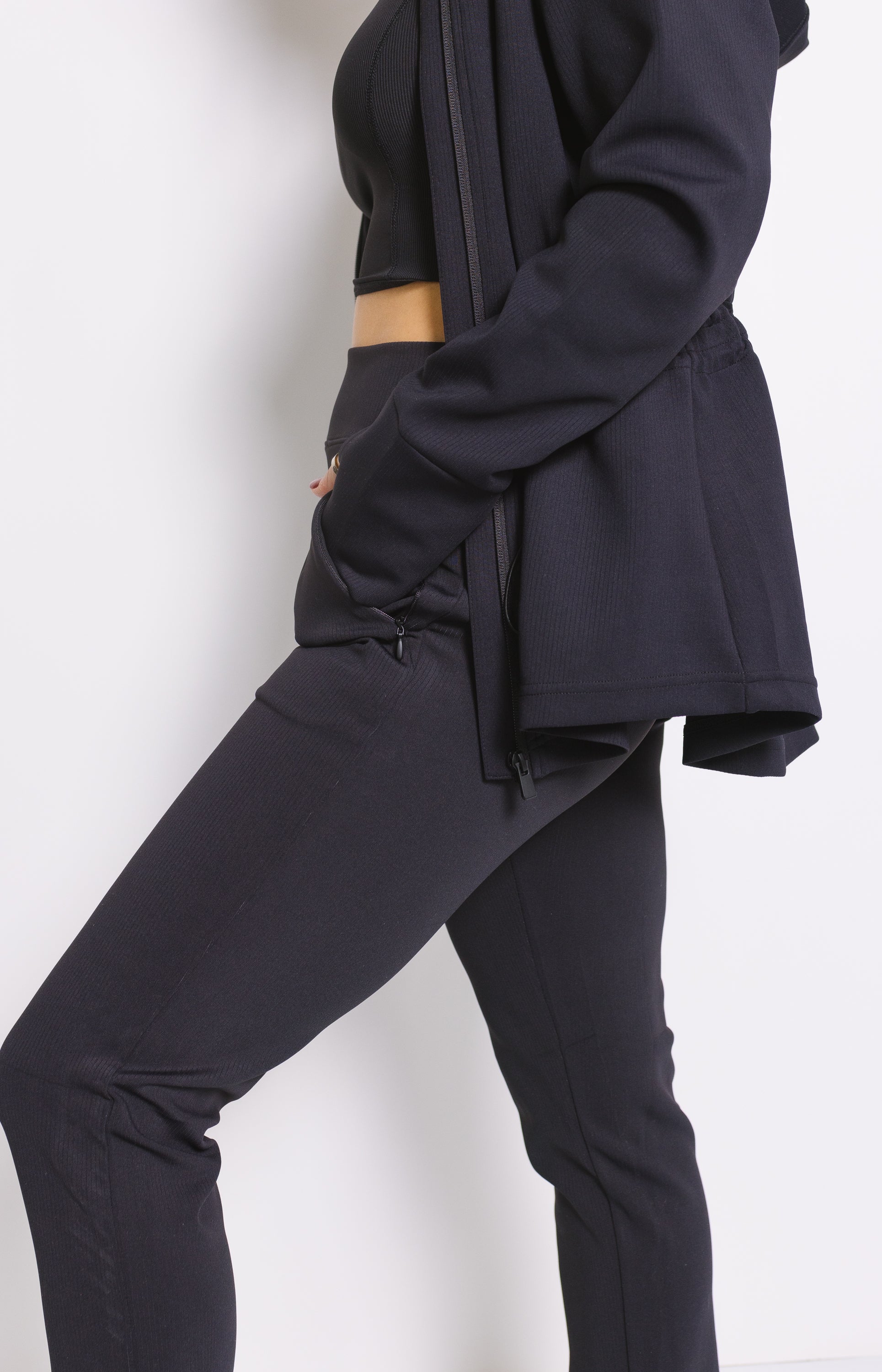 Through The Motion Pants, BLACK
