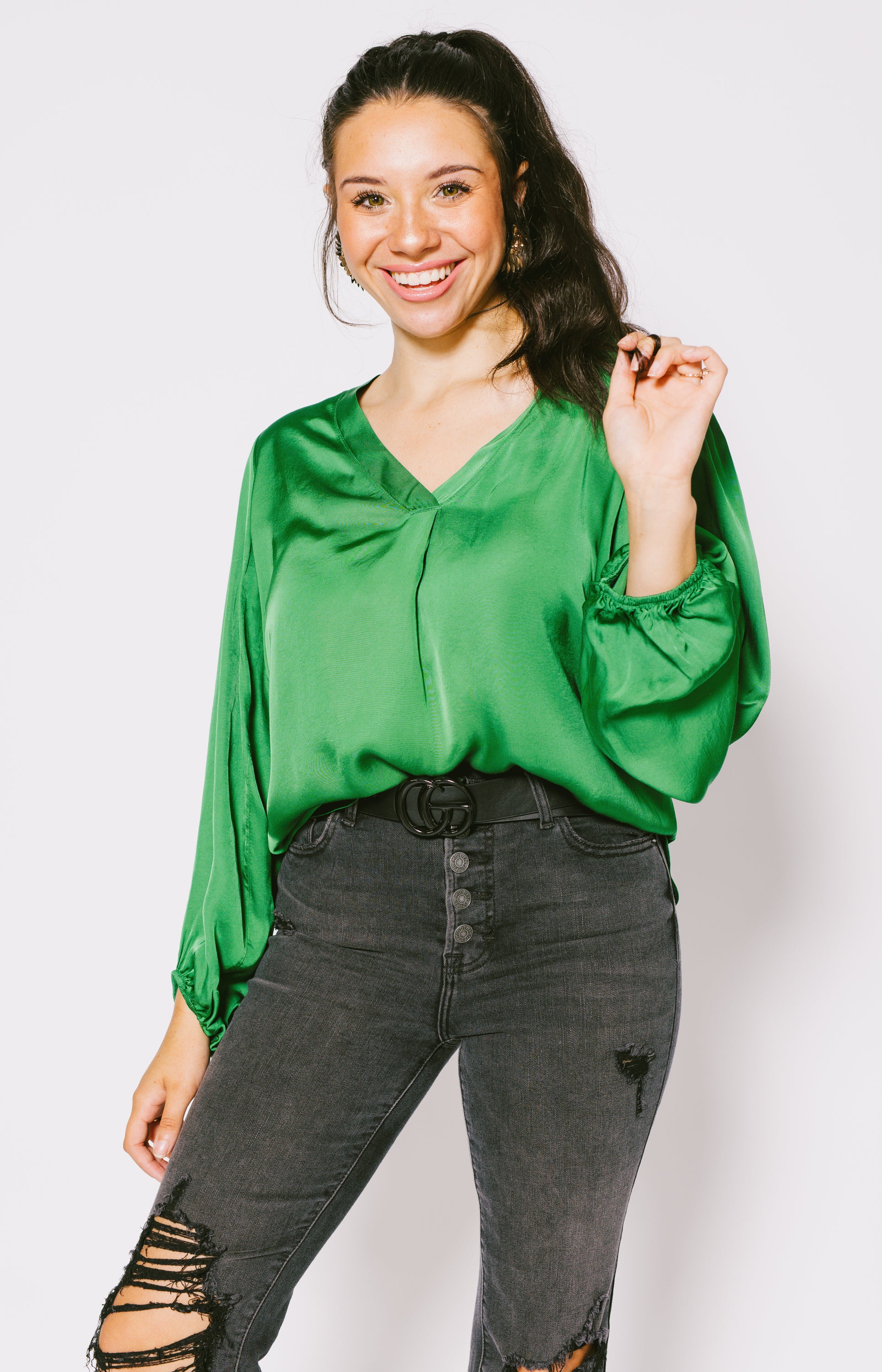 Suzy D: Wendy V-Neck Top