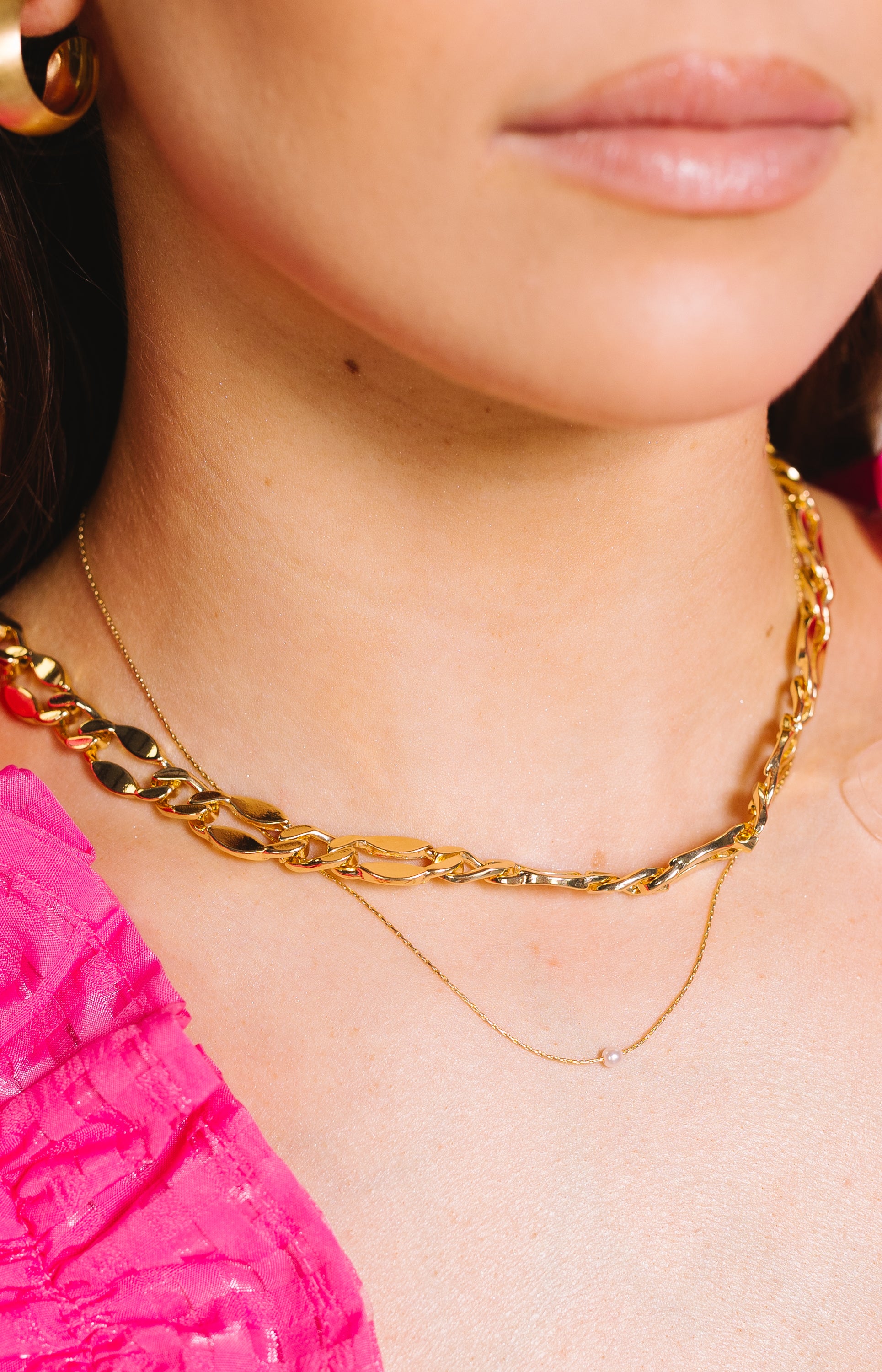 Linked Chain Pearl Necklace