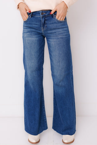 HIDDEN: Throwback Low Rise Wide Flare Jeans