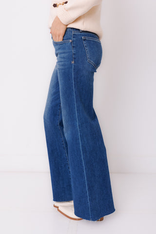 HIDDEN: Throwback Low Rise Wide Flare Jeans