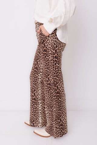 Safari Stride Wide Leg Pants