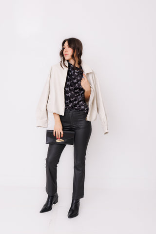 THML: Dark Horse Top