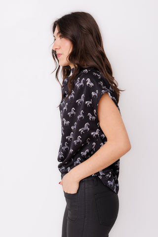 THML: Dark Horse Top