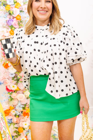 August Apparel: Sweet Pea High-Waisted Skort, YELLOW GREEN