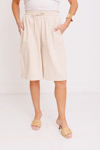 The Coastal Calm Shorts
