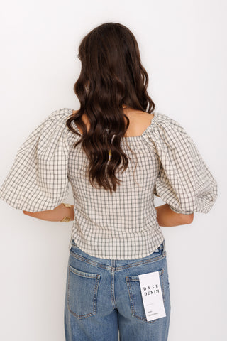 Louvre Lane Top