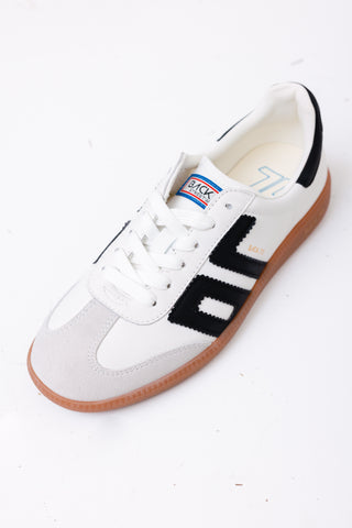 BACK 70: CLOUD in WHITE BLACK
