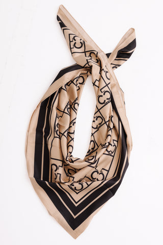 High C Scarf