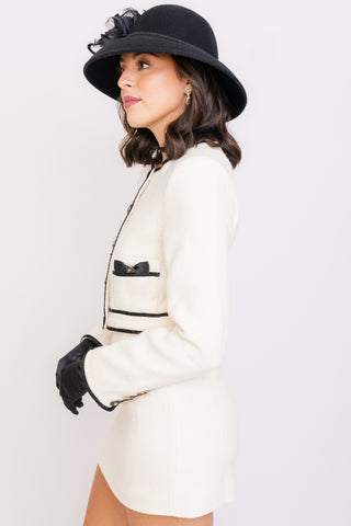 Amanda Blazer