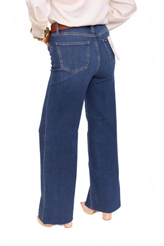 DAZE: Far Out Jean