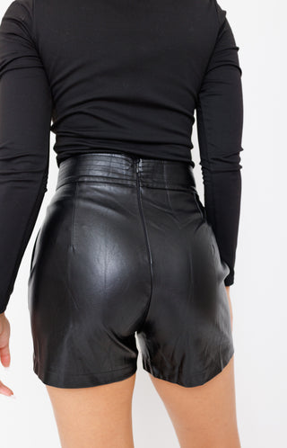 Pop Out Shorts, BLACK