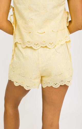 Charleston Charm Short