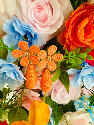 TREASURE JEWELS: Raffia Flower Earrings, ORANGE