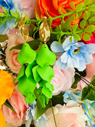 TREASURE JEWELS: Dangle Petals, GREEN