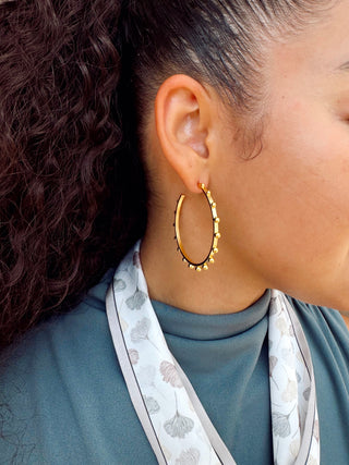 VIRTUE: STUDDED HOOP 50MM