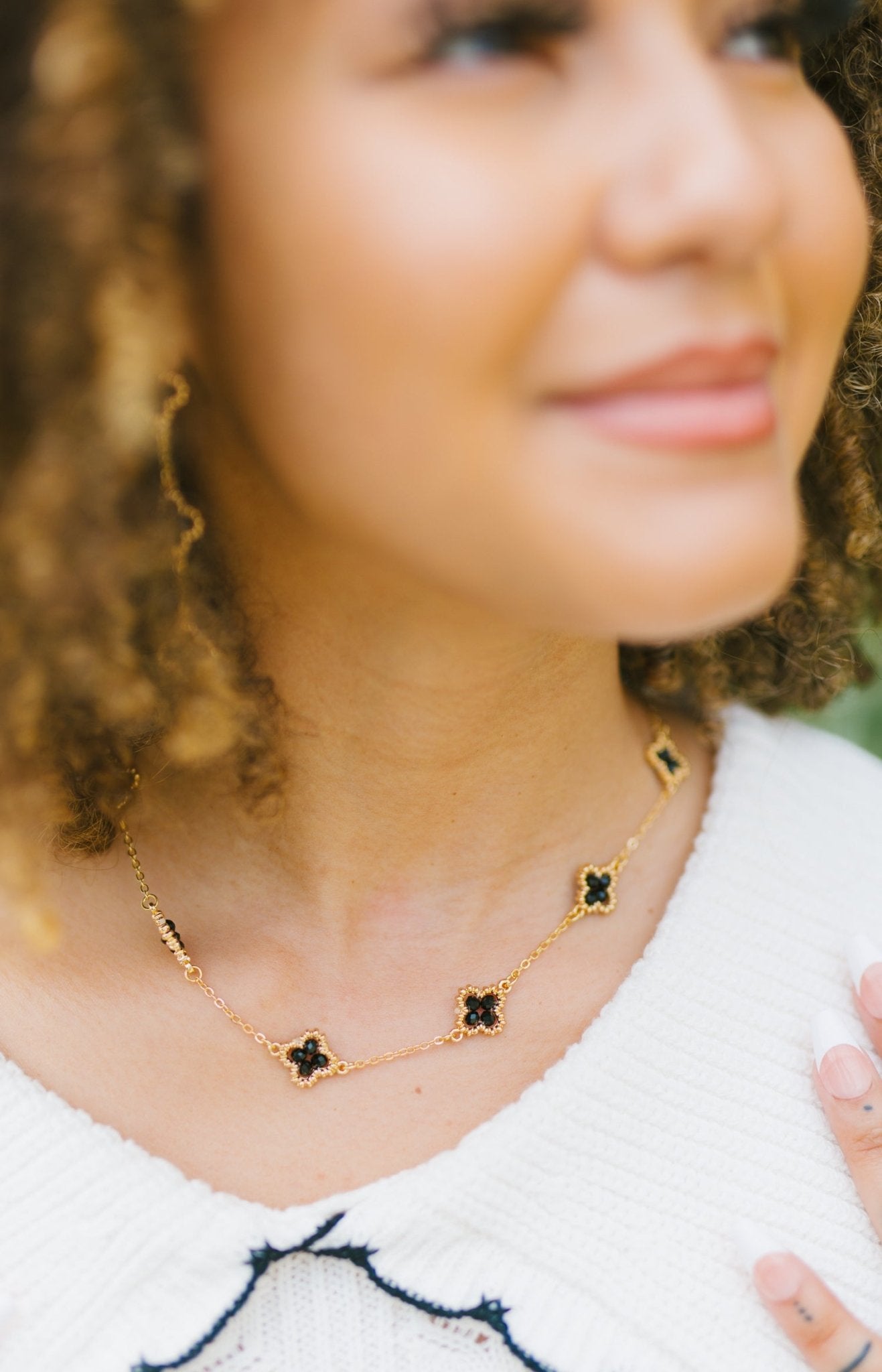 Clover Bead Necklace, GOLD/BLACK - HerringStones