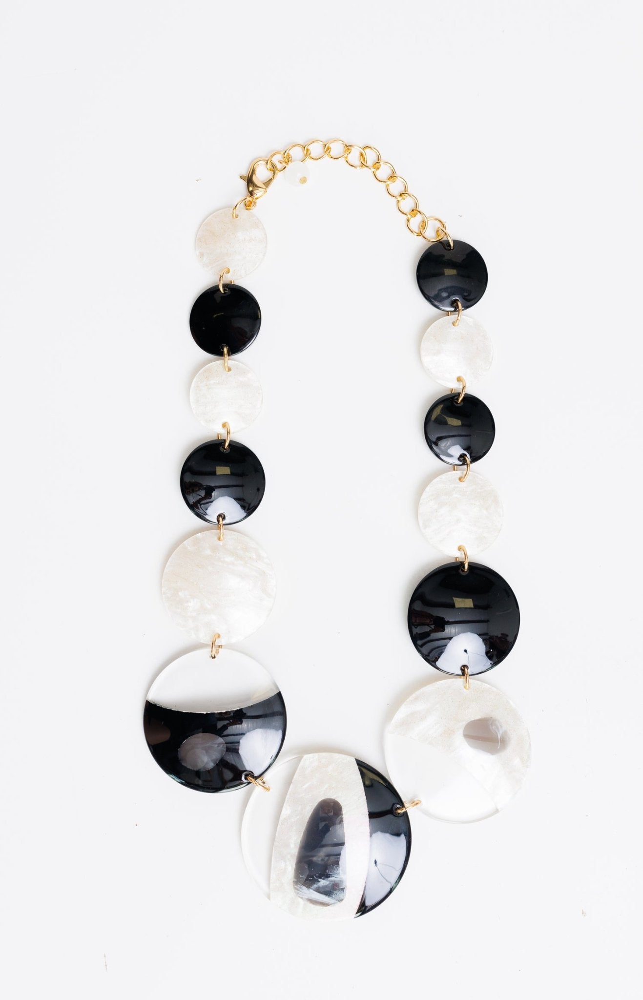 GOGO Girl Necklace, BLACK/WHITE - HerringStones