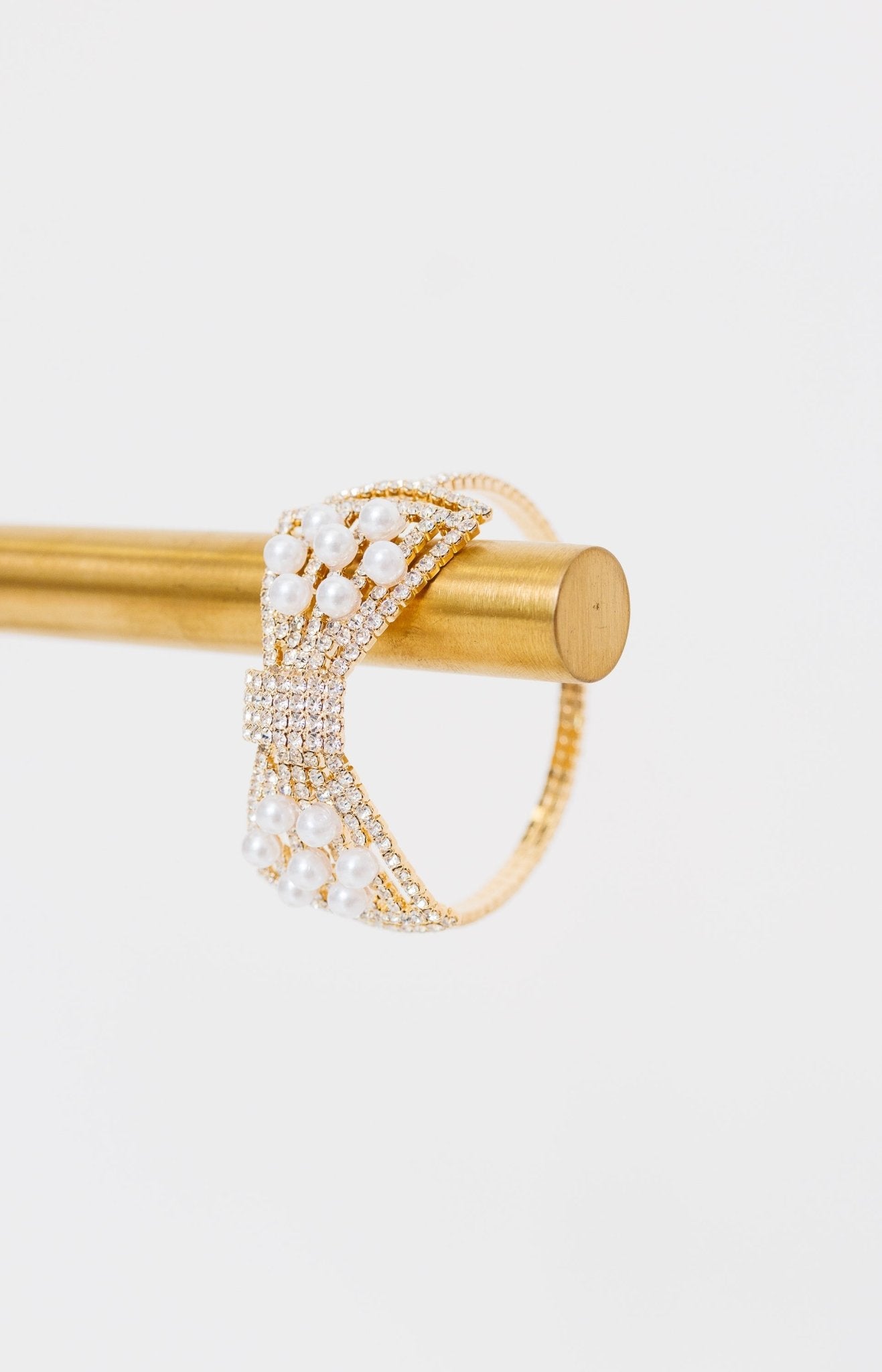 Bow Pearl Wire Bracelet, GOLD - HerringStones