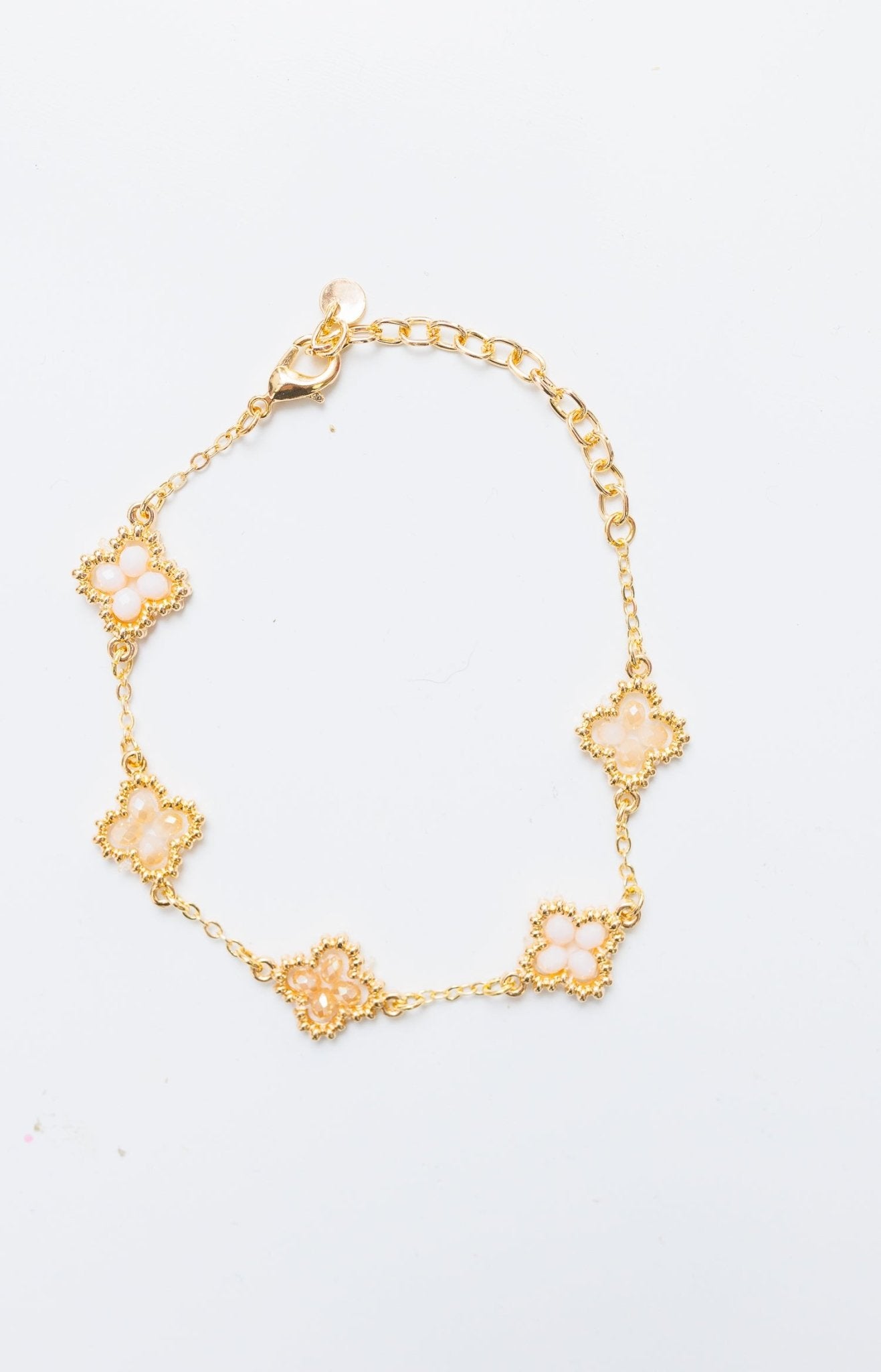 Multi Bead Clover Bracelet, GOLD/NATURAL - HerringStones