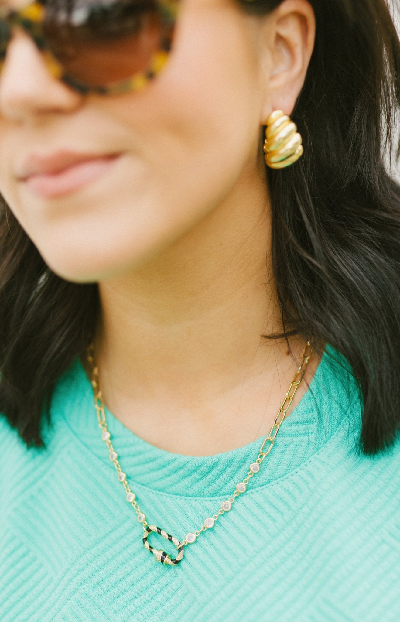 Treasure Jewels: Clip Back Necklace, GOLD - HerringStones