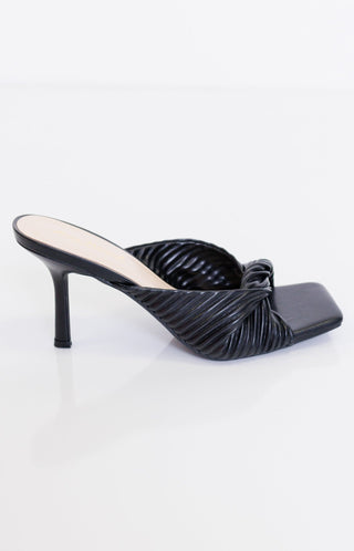 Zeal Heel, BLACK - HerringStones